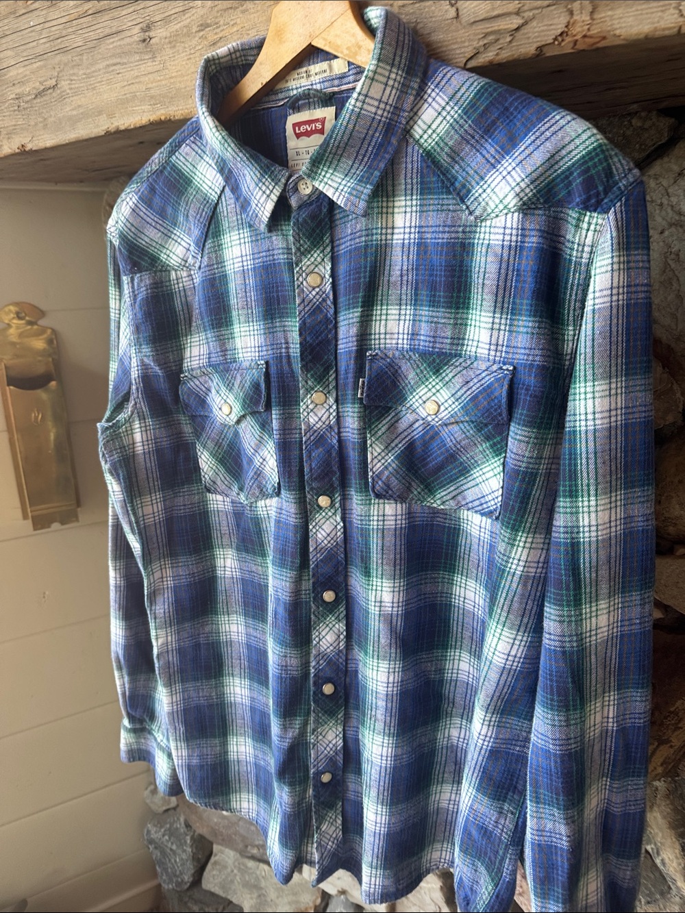 Levi's Modern Fit Flannel Plaid Long-Sleeve Pearl Snap Shirt Men’s XL